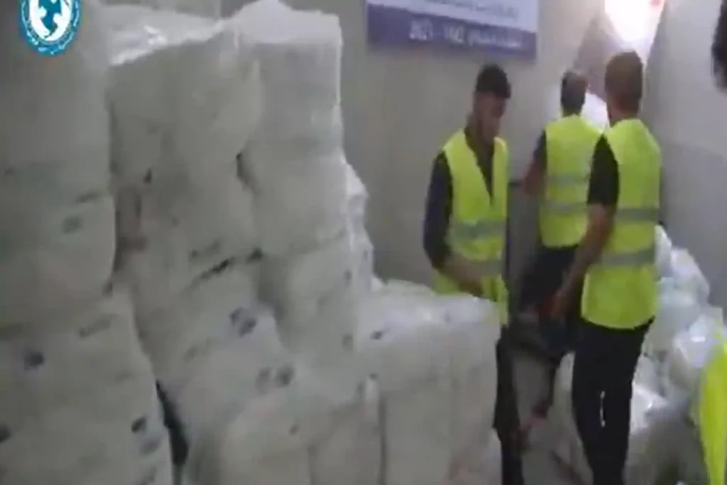 large food baskets in gaza